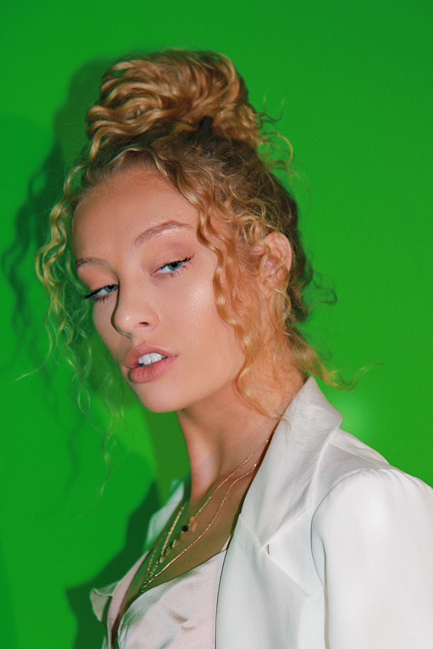 Processed with VSCO with c3 preset